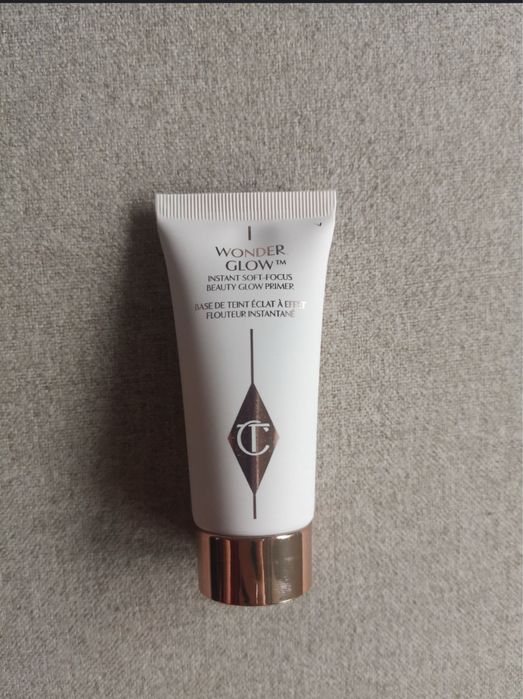 Baza rozświetlająca primer make up charlotte tilbury