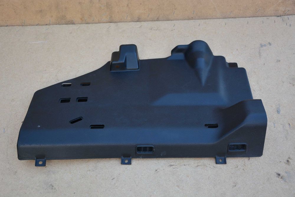 Mitsubishi 3000gt Stealth Plastik kolanowy pasażera Przekładka LHD