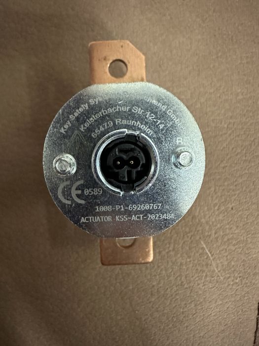 Предохранитель, пиропатрон VW ID3, ID4 ID6 Q5 E-Tron Q4 Q2 0Z1915463E