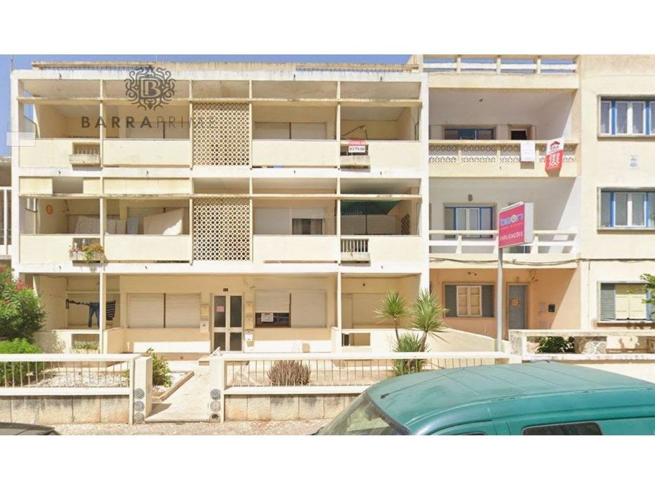 Apartamento Guimaris - T2 no Coração de Loulé com Varanda e Logradouro