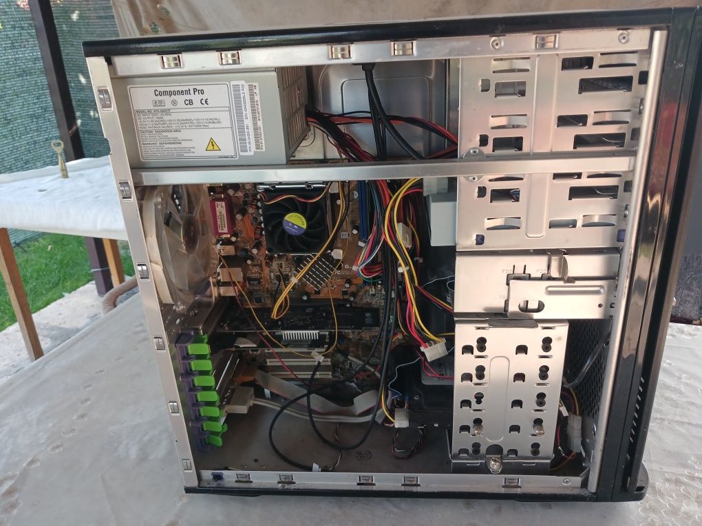 Корпус Thermaltake Tsunami