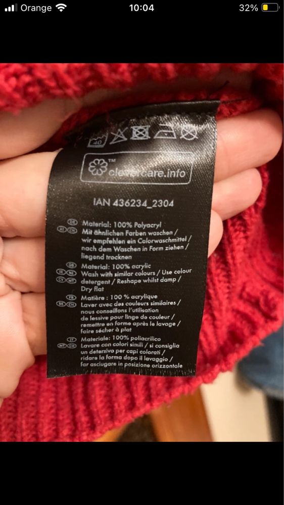 Czerwony sweter Esmara