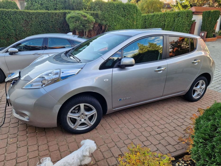 Nissan Leaf Nissan Leaf 2017 rok. Przebieg 44 400km! Polecam!