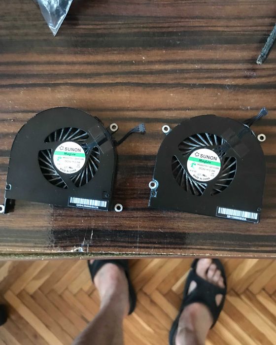 Екран(шкло) до Apple Macbook 1297 17(діагональ),вентилятори.