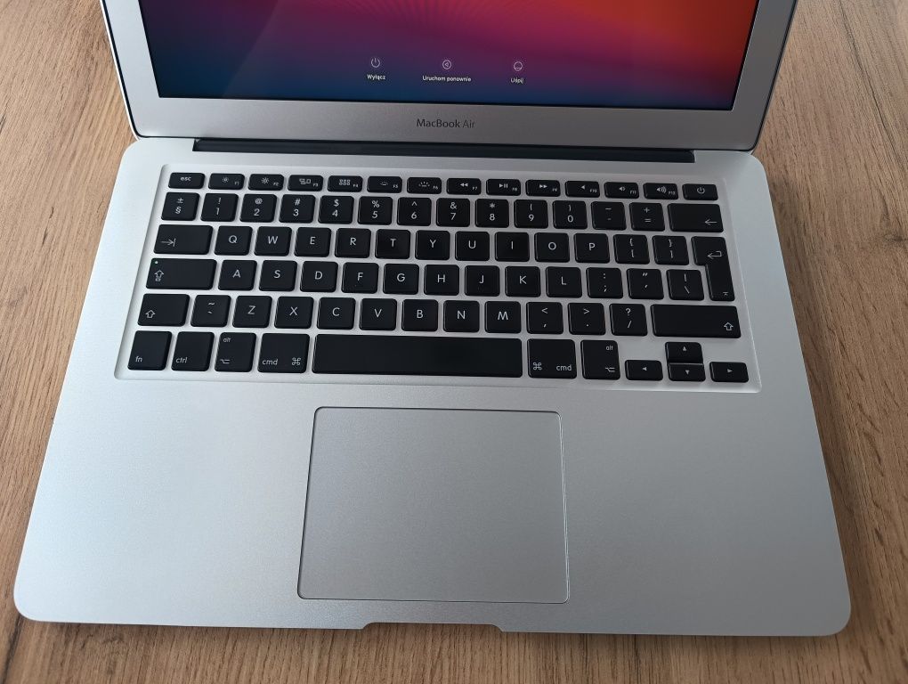 MacBook Air A1466 4GB 128GB SSD super stan, nowa bateria, Okazja!