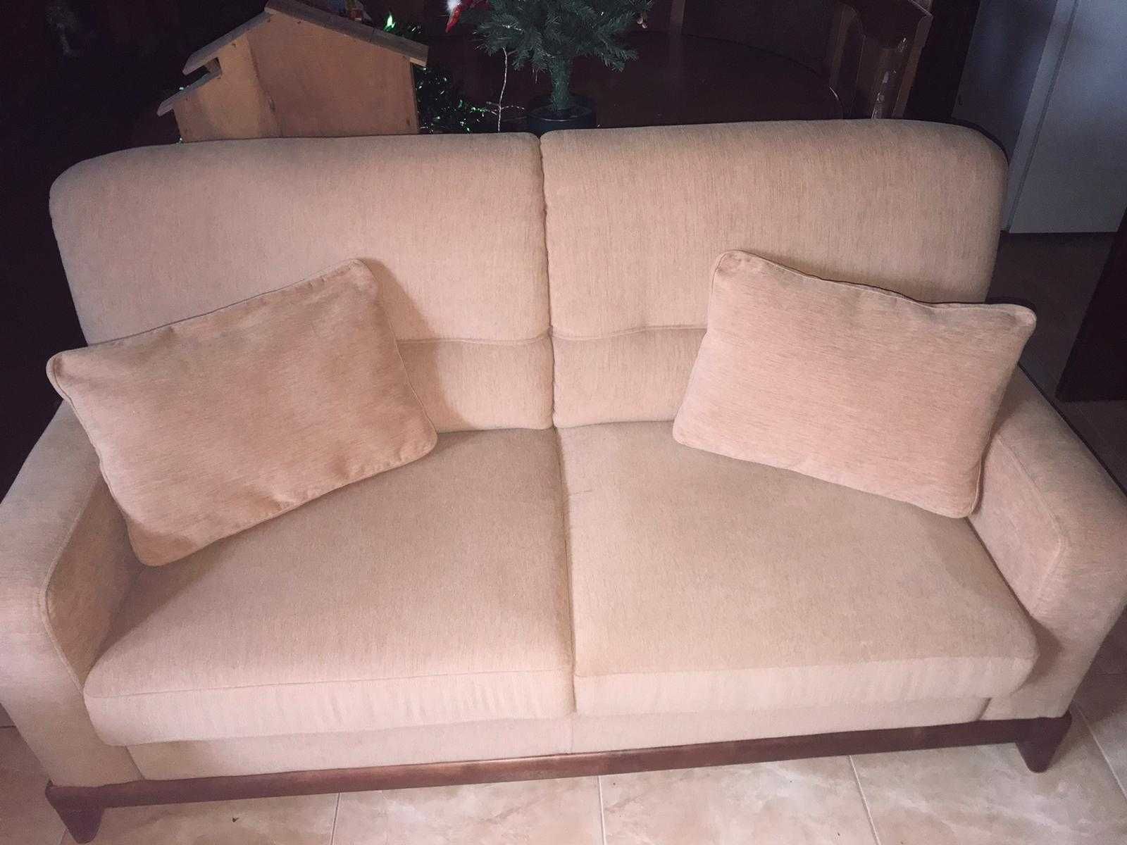 Conjunto de Sofás