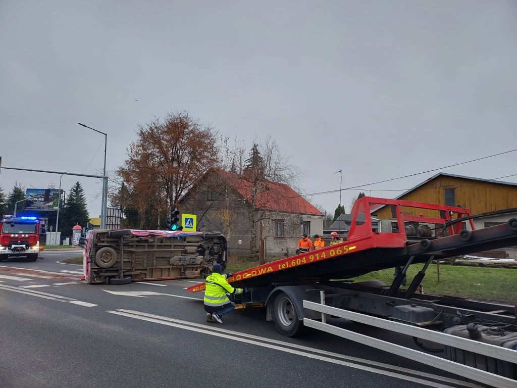 Pomoc Drogowa Opatów Tarnobrzeg Laweta Sandomierz transport Gorzyce