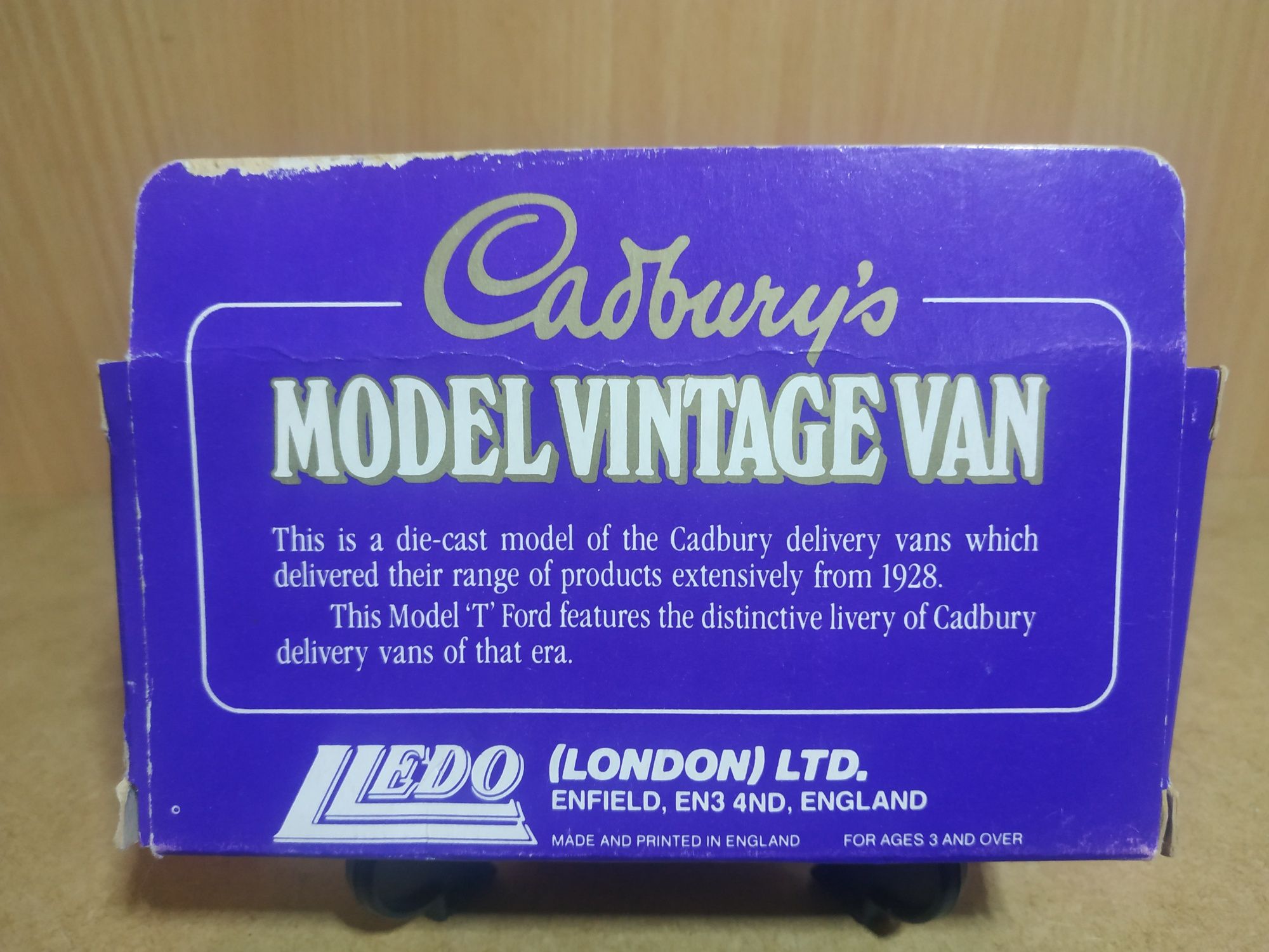 LLEDO DAYS GONE -  Cadbury 1928 Model T Ford Van - Kolekcjonerski