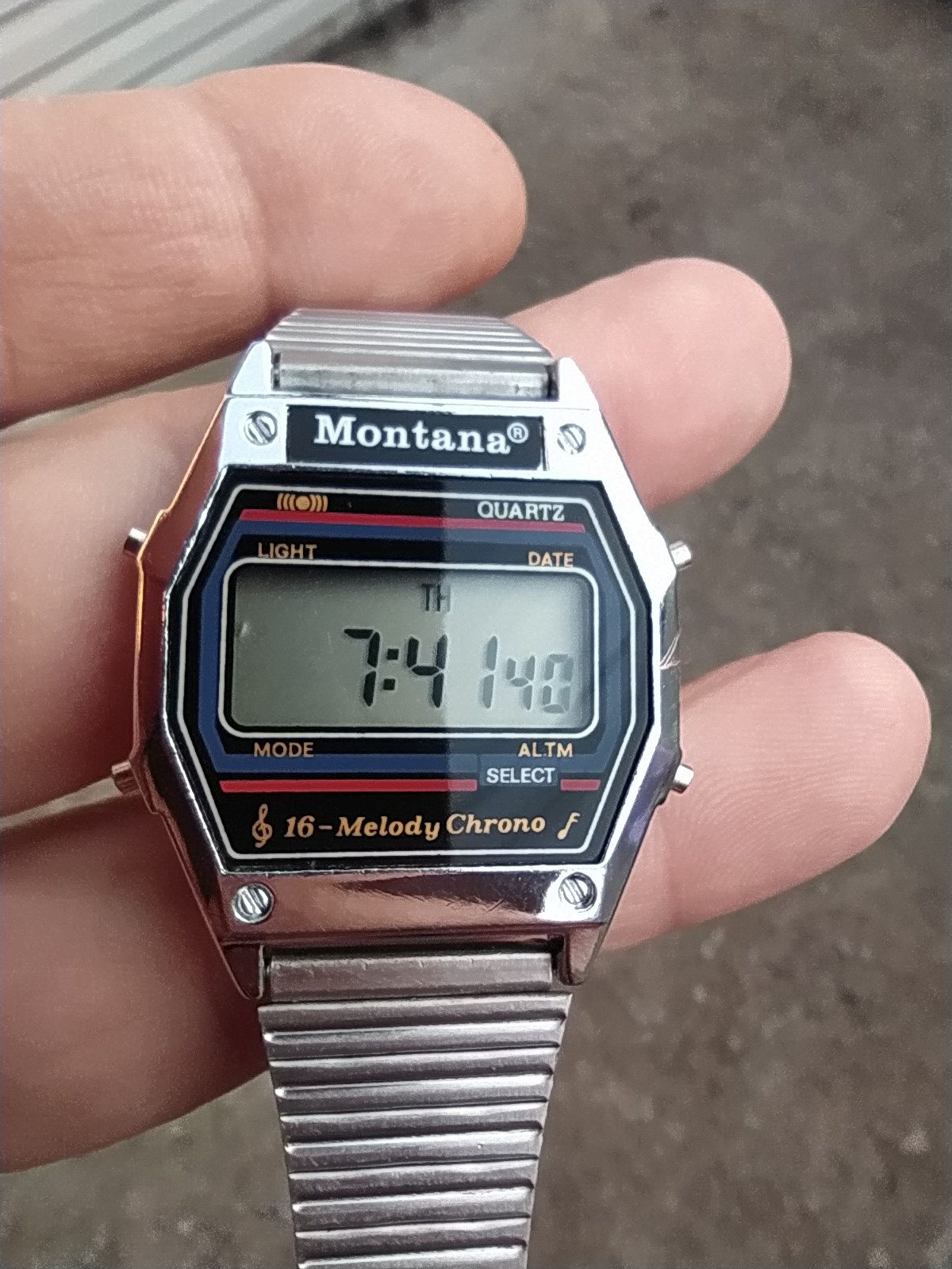 Годинник Монтана