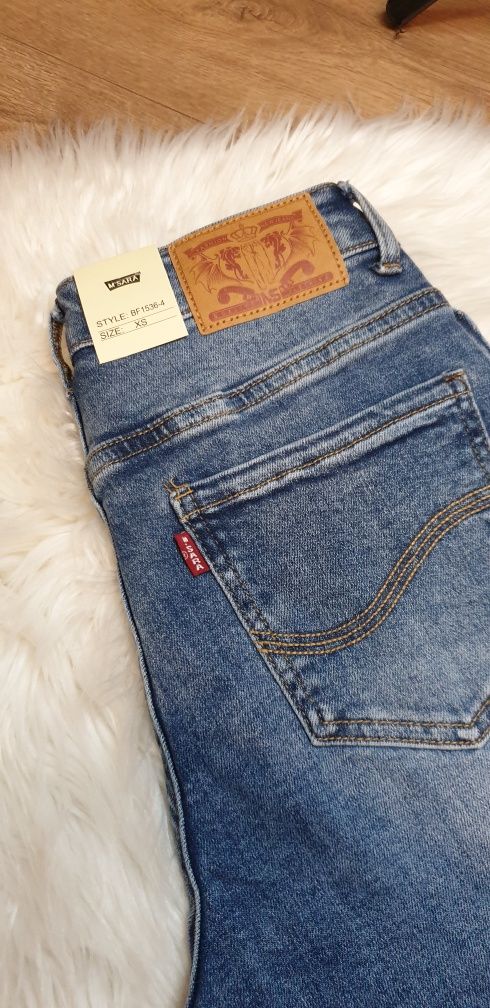 M.Sara jeans Premium Ala Levis XS rozciaglwy materiał.