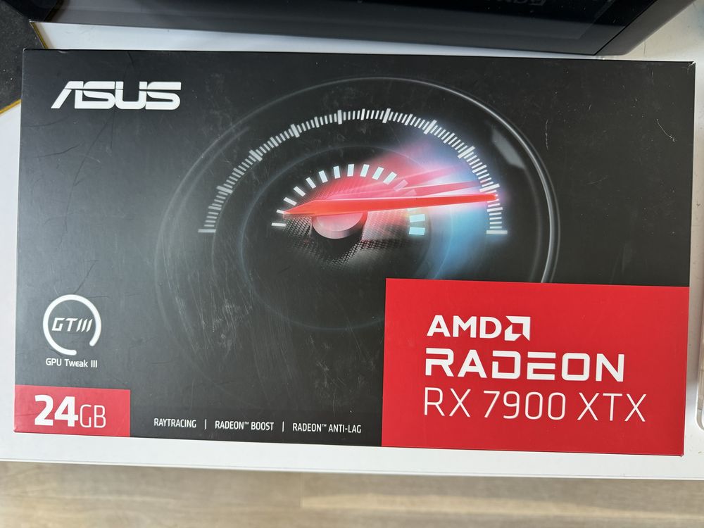 Rx 7900 xtx 24 gb Asus GPU Tweak III