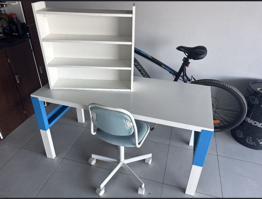 Szafy, regal, biurko, łóżko IKea