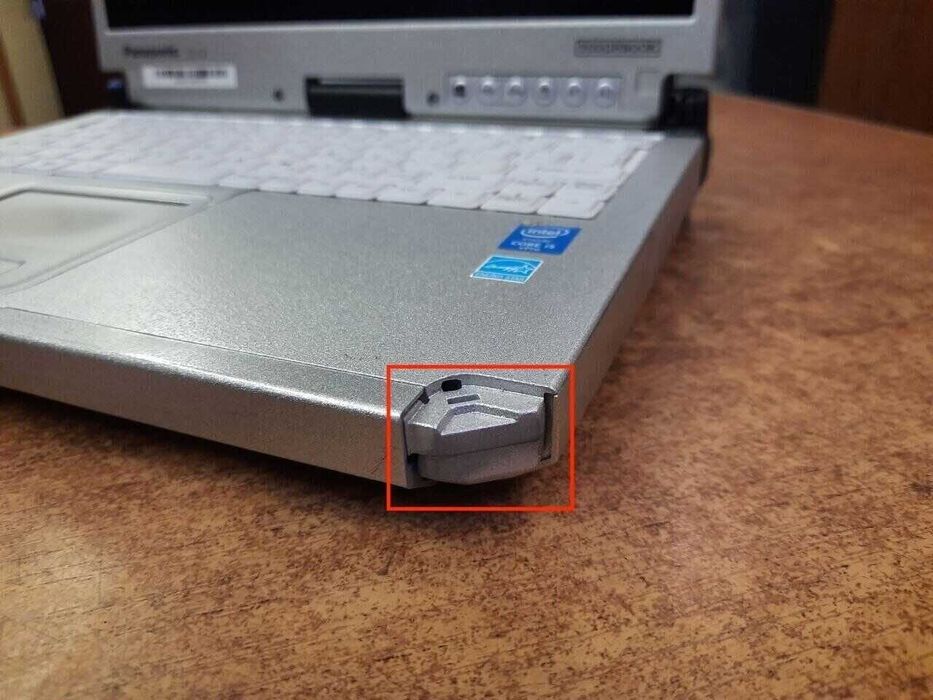 Захищений ноутбук-трансформер Б-клас Panasonic CF-C2 з екраном 12.5"