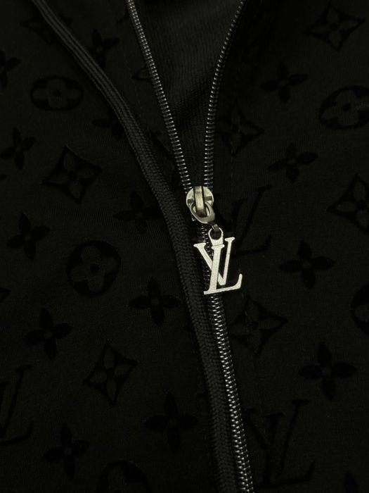 ЖЕНСКИЙ КОСТЮМ LV Кофта/штаны Louis Vuitton 2025 черный люкс осень хит