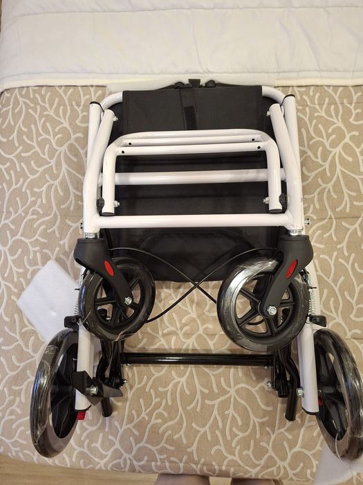 Cadeira idoso/ pessoa doente/pouca mobilidade