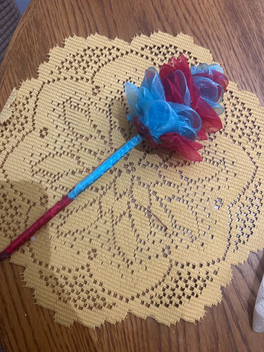 Ręcznie robiony kwiatek