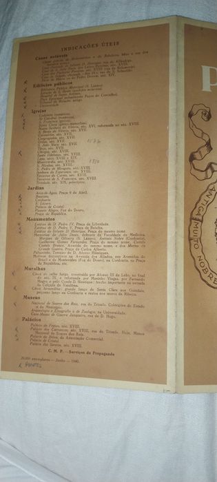 Mapa da cidade do Porto de 1940 da C.M.P., para turistas, com indicaçõ