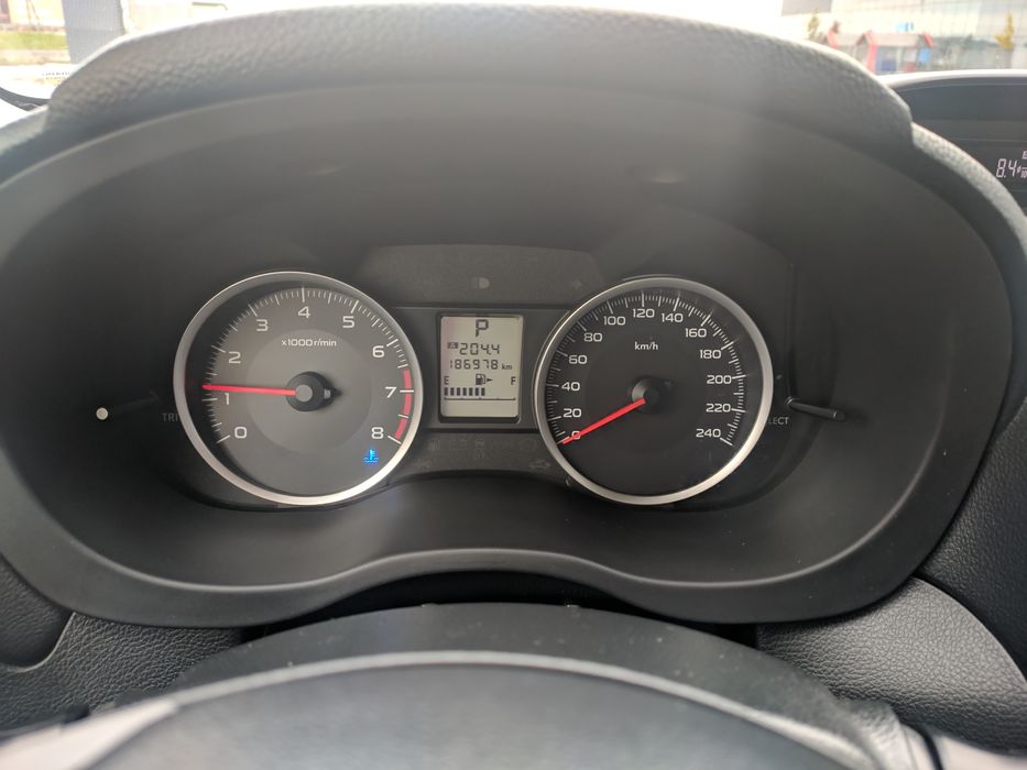 Офіційна Subaru XV у рідній фарбі -  2013 рік, 188 тис.км пробіг