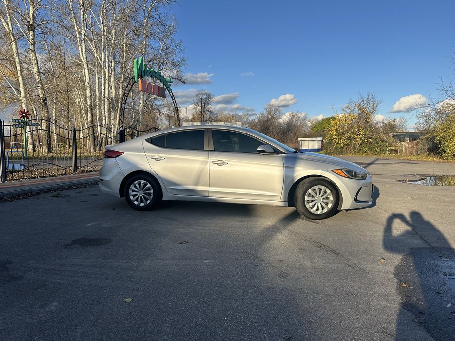 Hyundai Elantra 2016 2.0 акпп