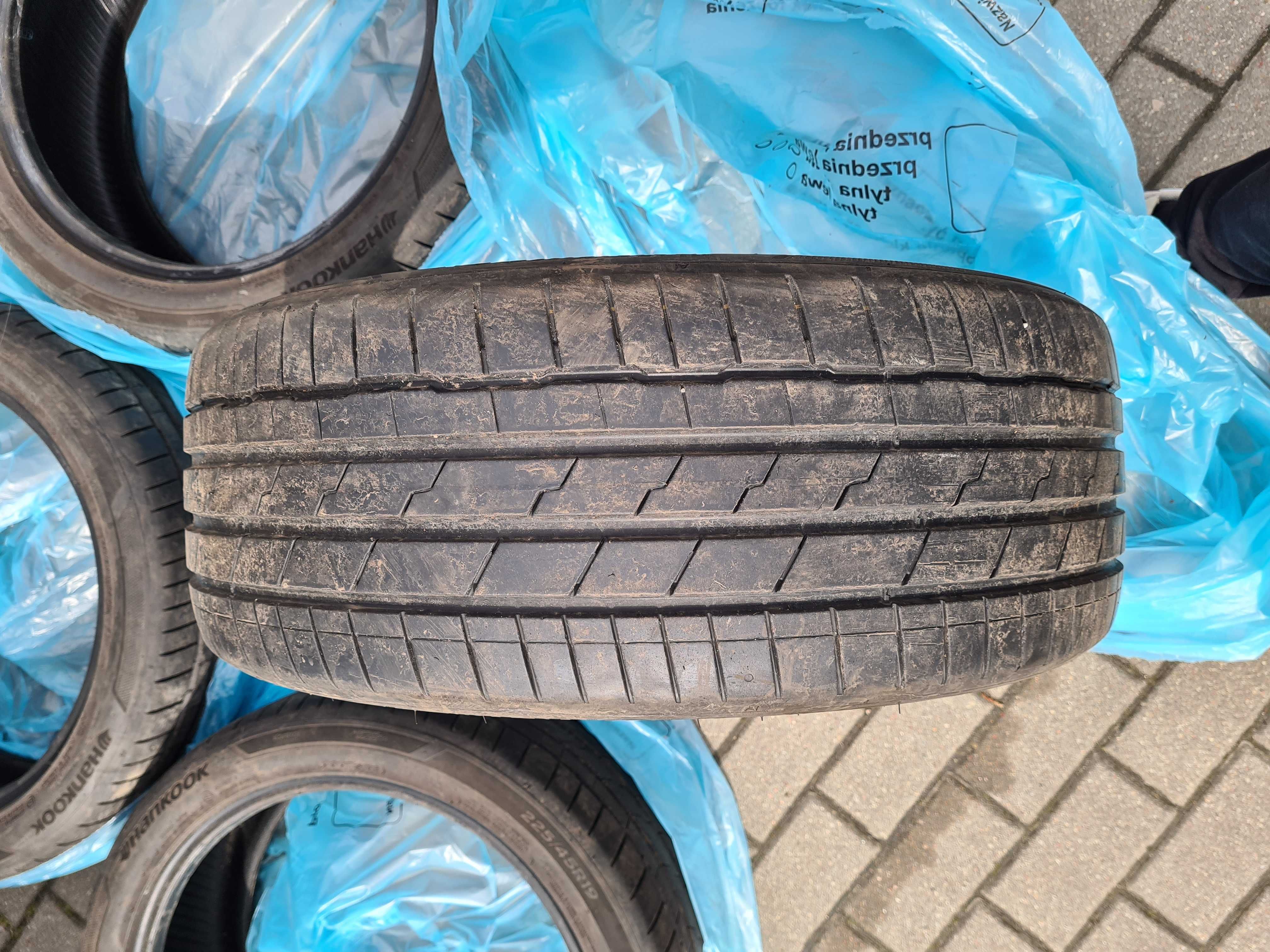 Opony letnie 225/45R19 Hankook Ventus S1 Evo3 DOT 0820