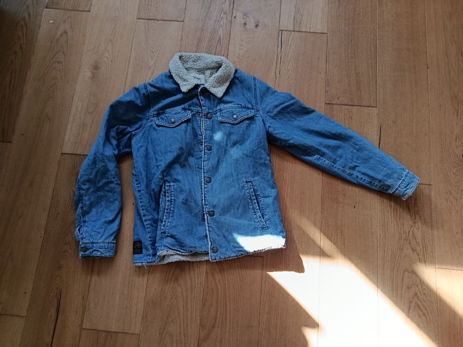 Kurtka z futrem pull&bear m/l
