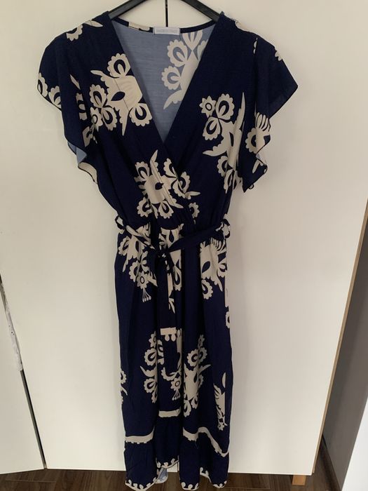 Sukienka  Rylko.   .