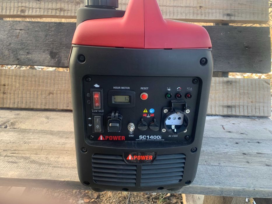 Інверторний генератор A-iPower SC1400i в неробочому стані