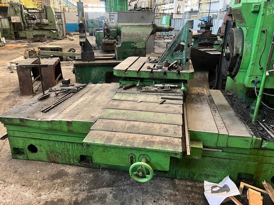 горизонтально-розточний верстат 2А614-01 та 2Е656