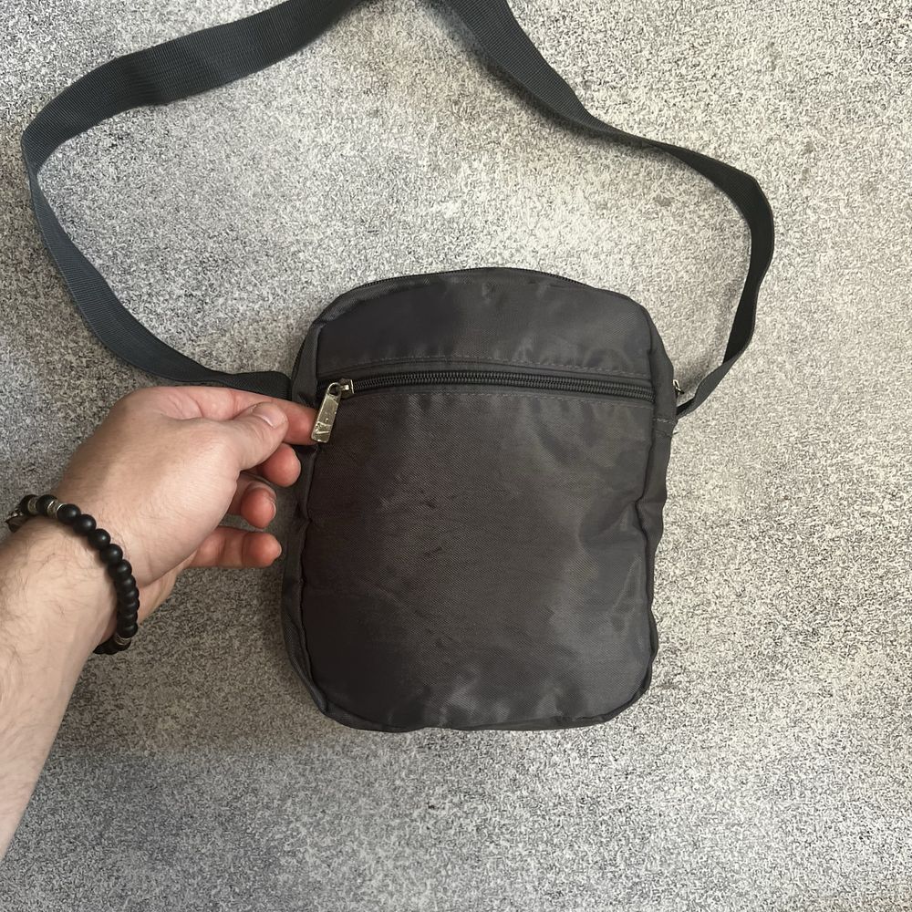 Месенджер Nike Neylon Vintage оригінальна сумочка найк через плече