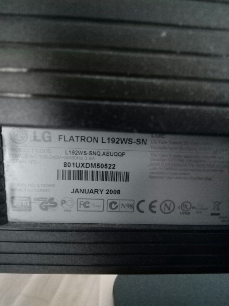 Monitor LG flatron L192WS-SN