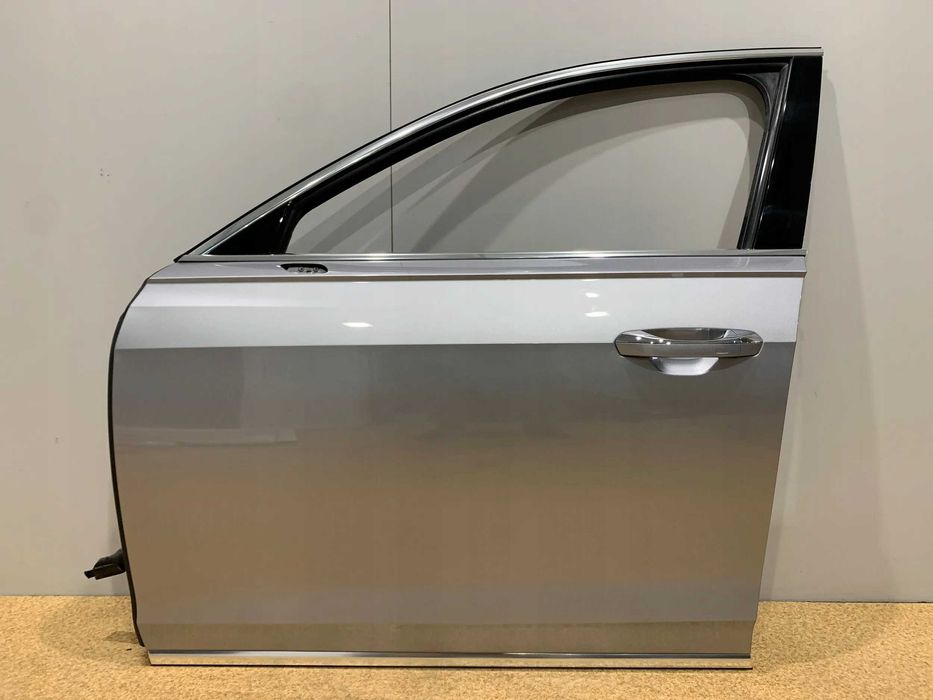 Audi a8 d5 Дверь правая левая передняя задняя