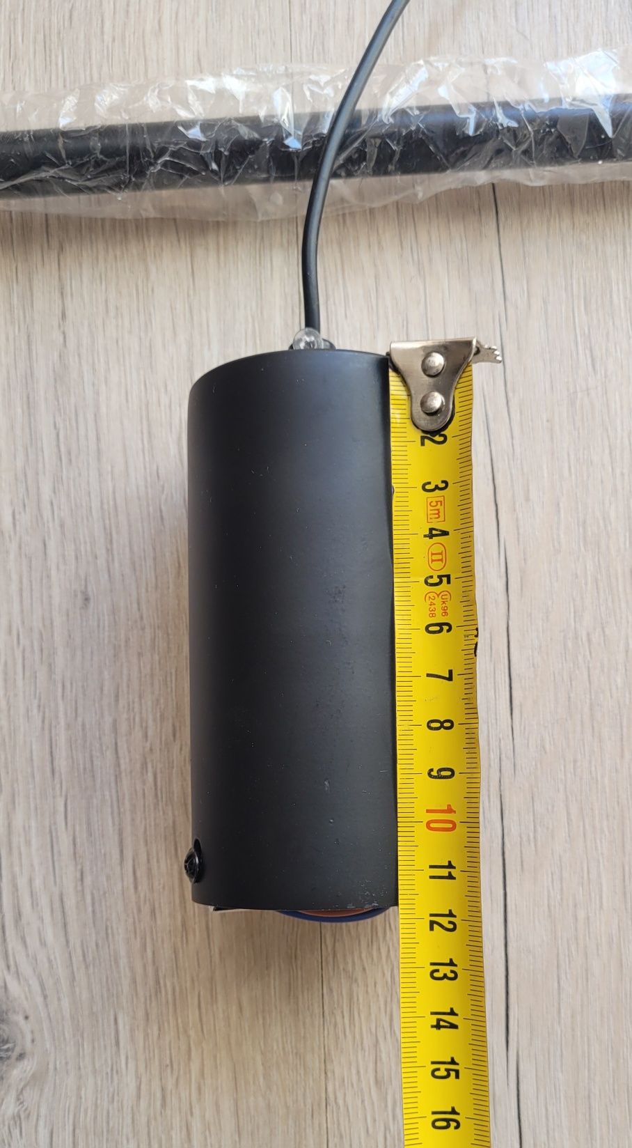 Lampa liniowa wisząca LED