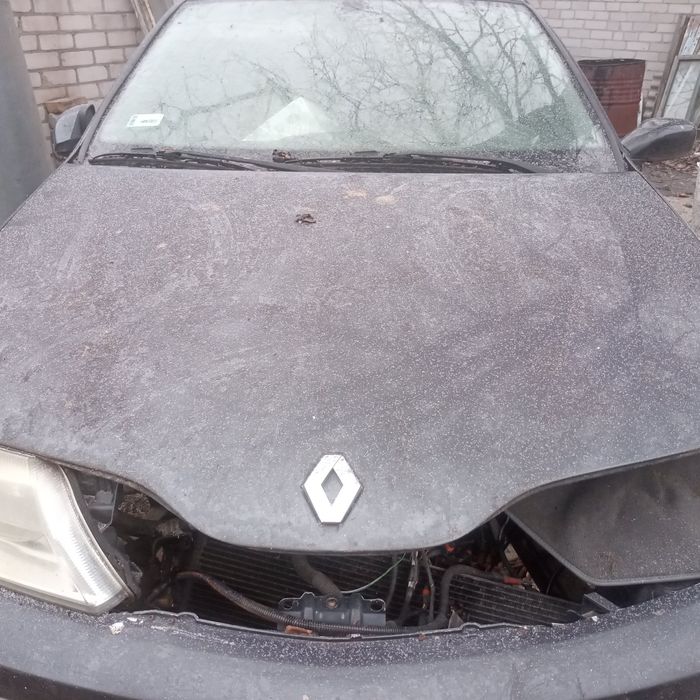 капот  Рено лагуна