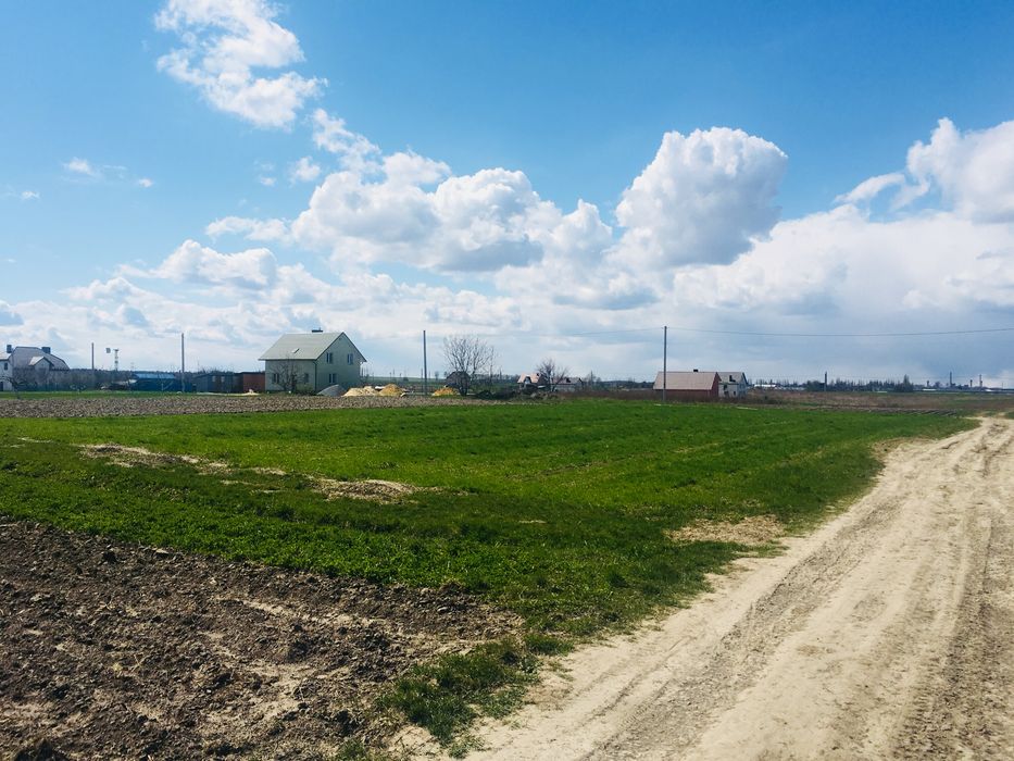 Продається земельна ділянка (15сот) с.Грабів