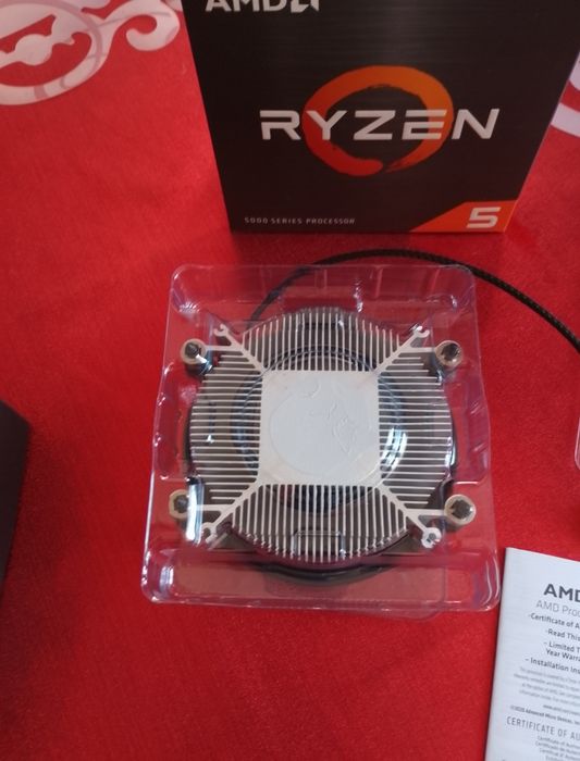 Ciche NOWE oryginalne chłodzenie procesora AMD Ryzen 5 5600x z pastą