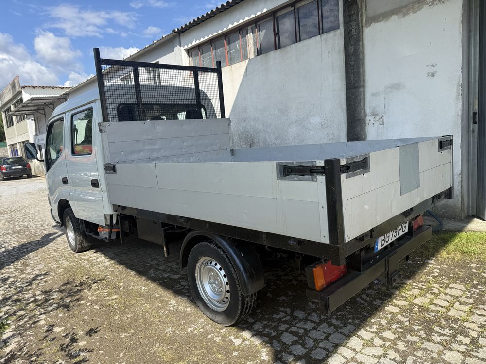 Toyota dyna basculante