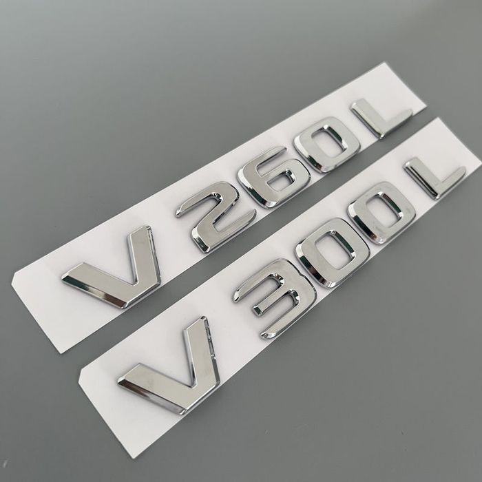 Шильдик V220 V250 V300 W447 наклейка V-Class емблема
