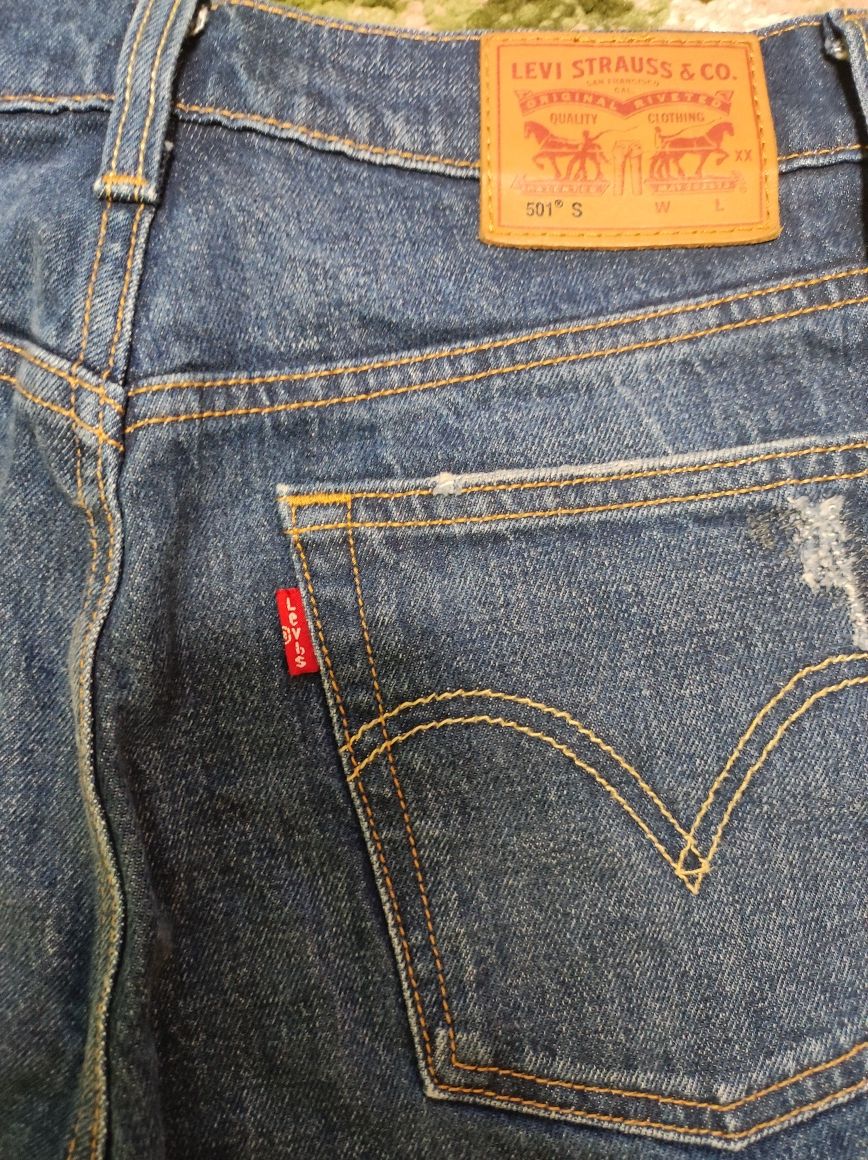 Джинсы женские ,,Levi's'' скини.