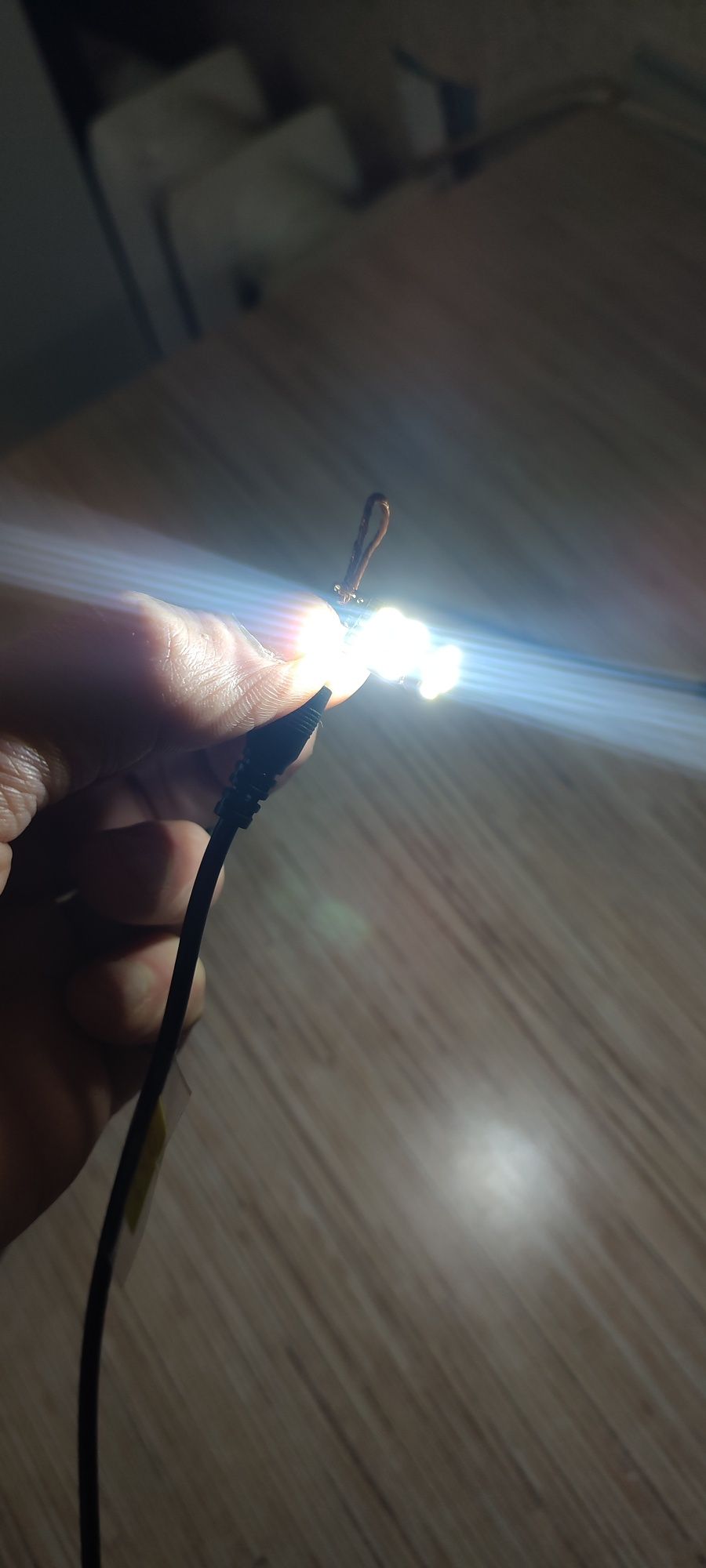 Автомобильная LED лампа t 10, w5w