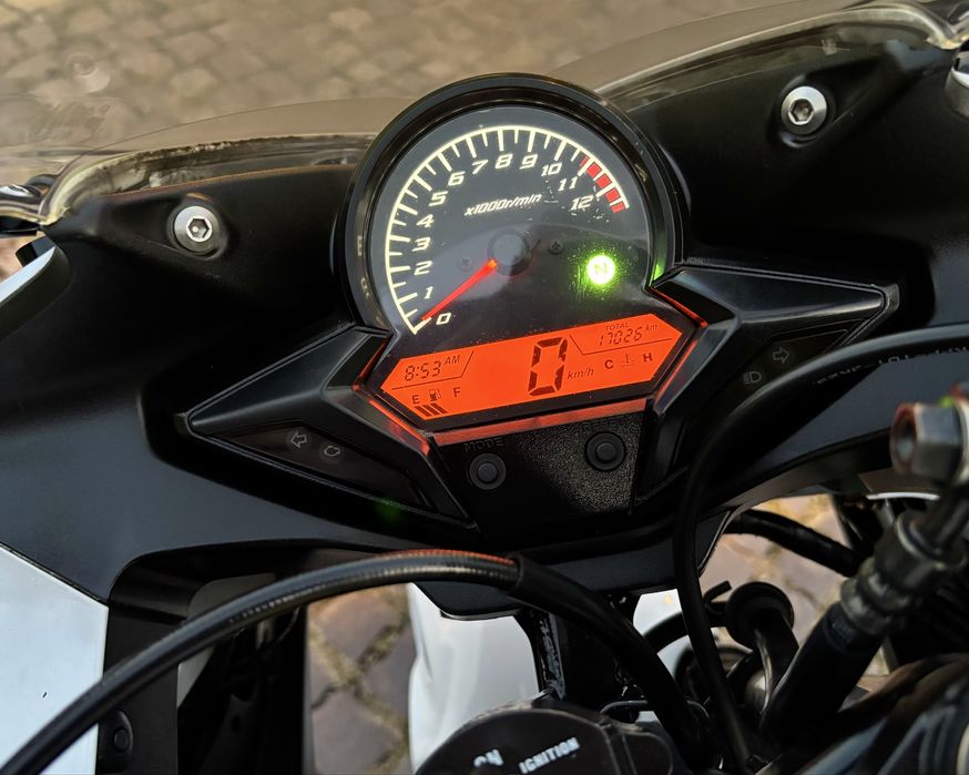 HONDA CBR 125, Jc50 Kat. A1/B, Motocykl 125cm3! (YZF MT DUKE)