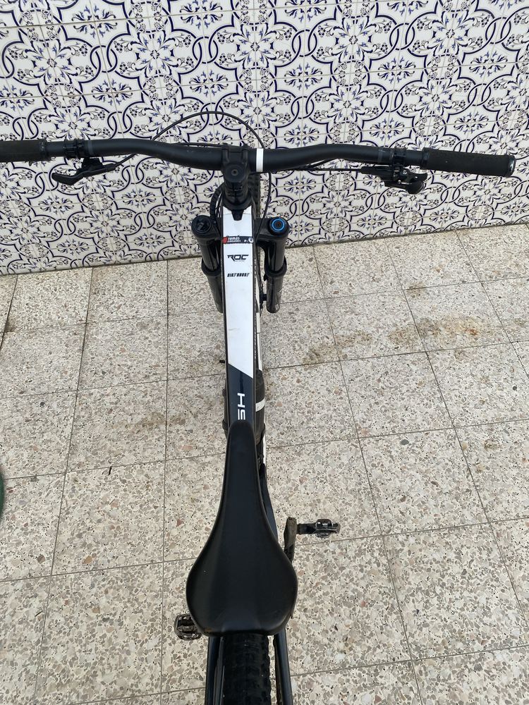 Trek slash 8 (2021)