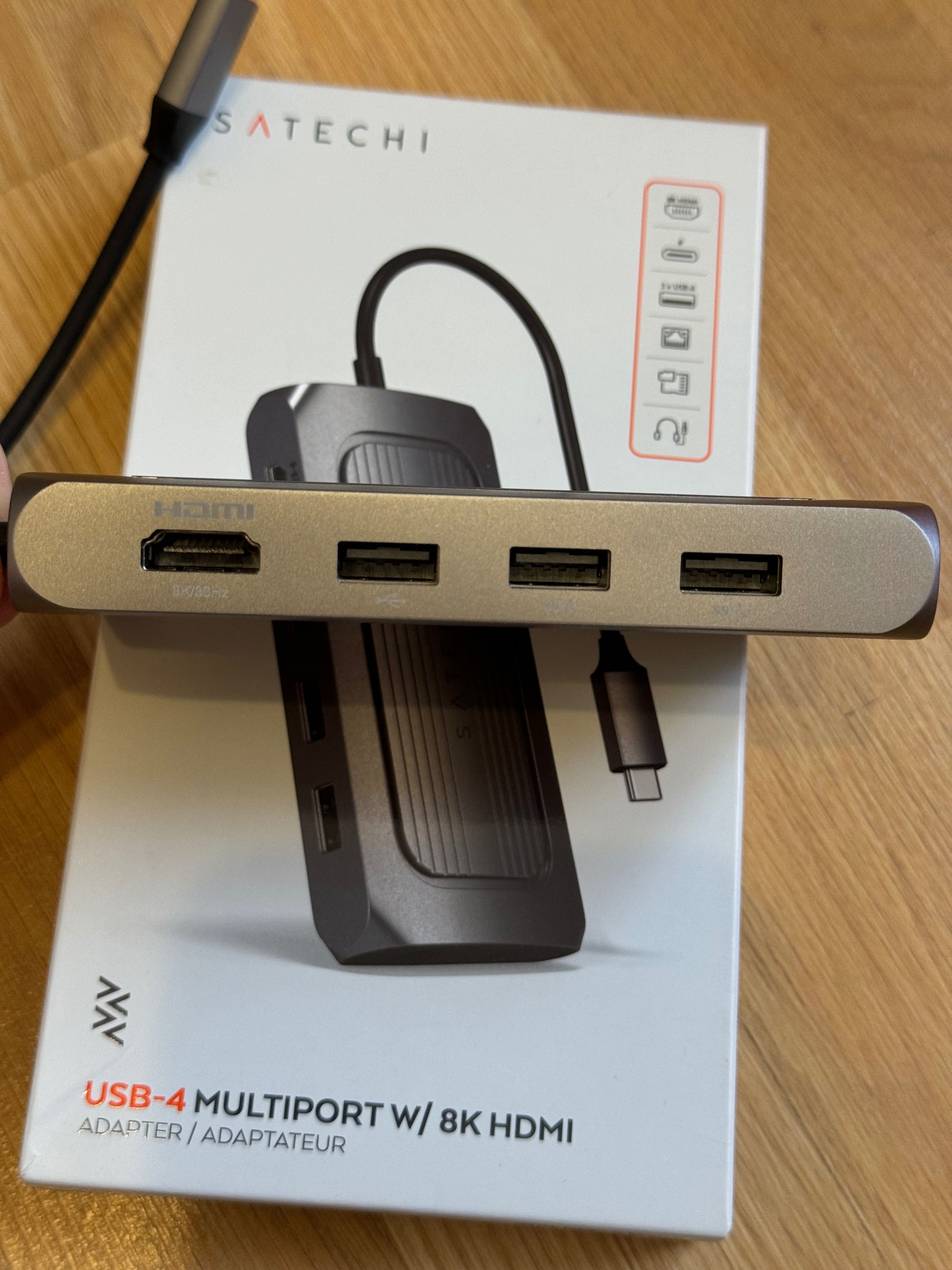 Satechi USB4 Multiport Adapter with 8K HDMI Space Gray (ST-U4MA3M)