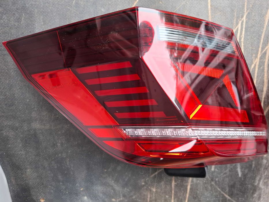 Tiguan II lift lampy L+P tył igła dobra cena