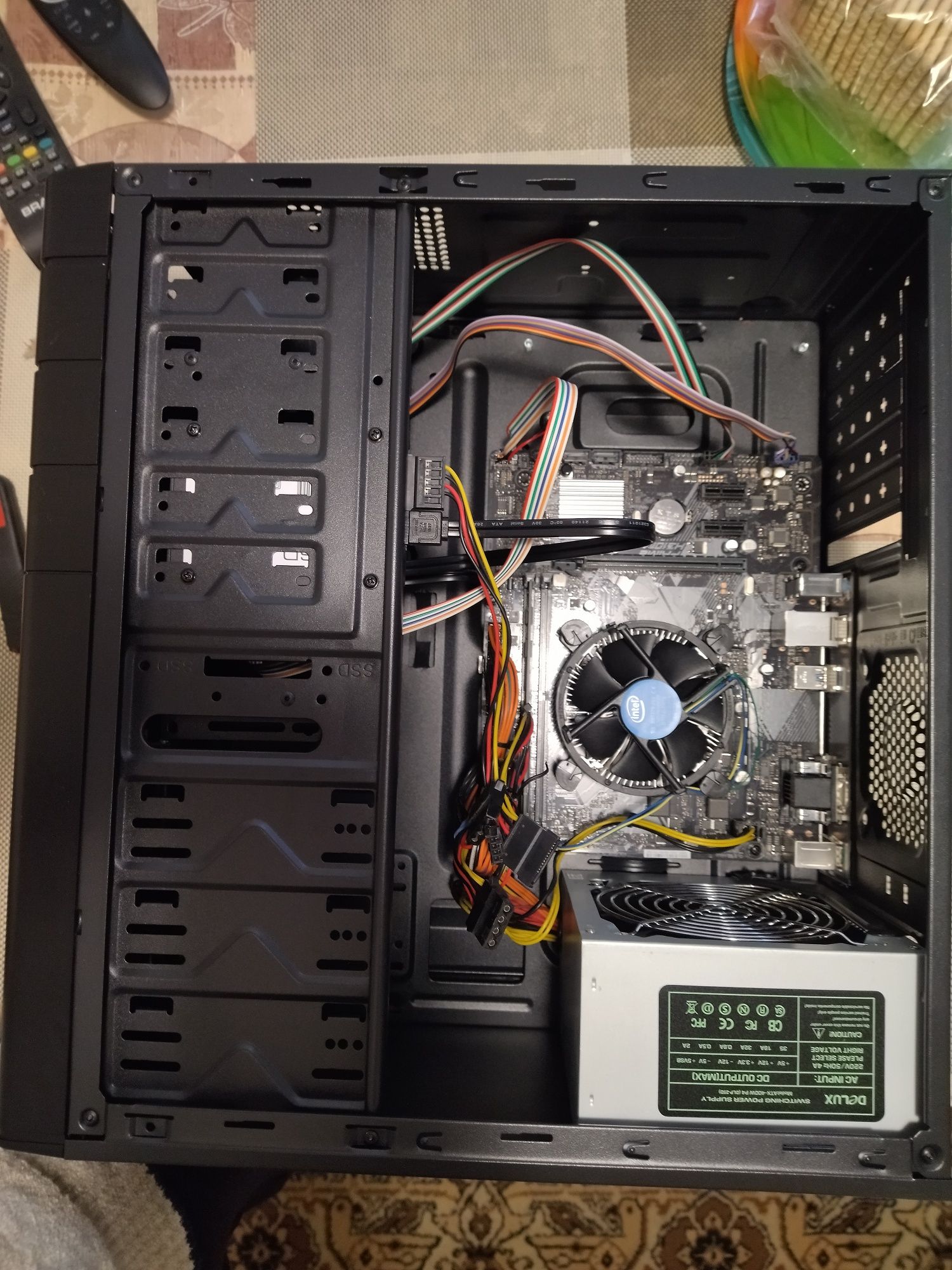 Компьютер Intel Pentium Gold G5400, 8G,SSDPR 240G,UHD Graphics 610