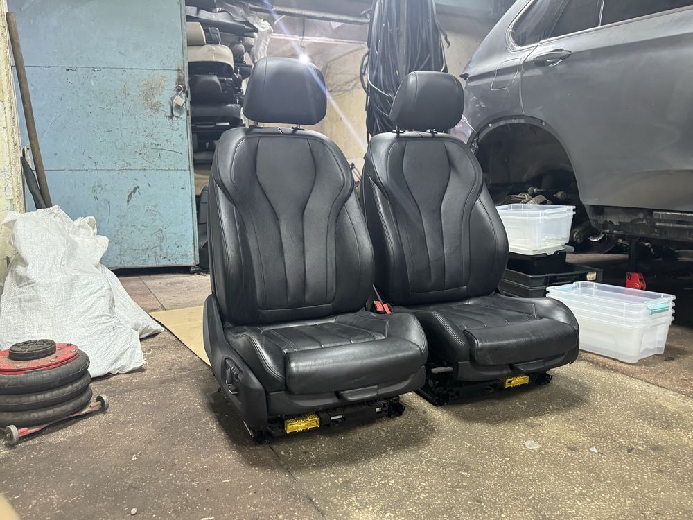 Передние сиденья BMW X5 F15 F16 Салон БМВ Х5 Ф15 Ф16 Сидушки сидіння