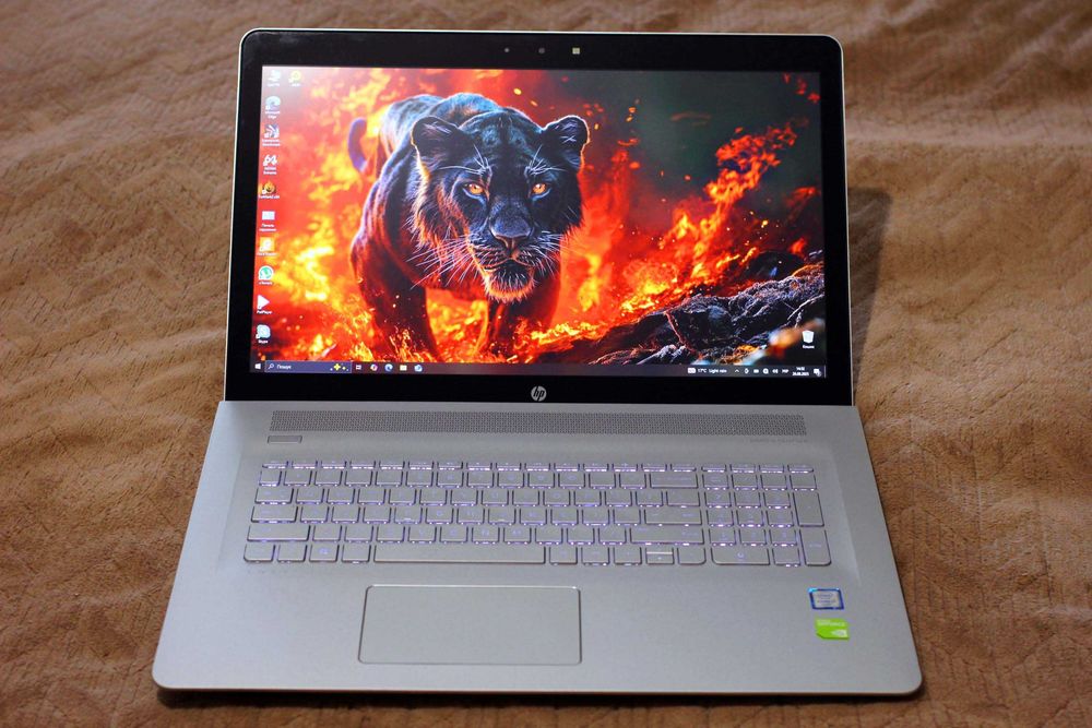 HP Envy m7/i7-6500/NvidiaGT940MX 2GB/16GB/SSD512/АКБ4ч/17.3 FHD СЕНСОР