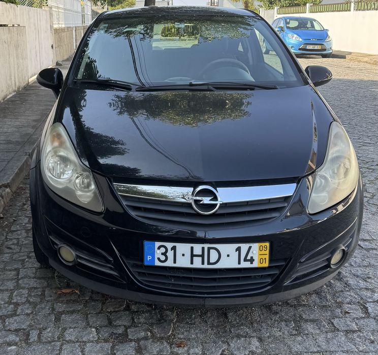 Opel corsa black edition
