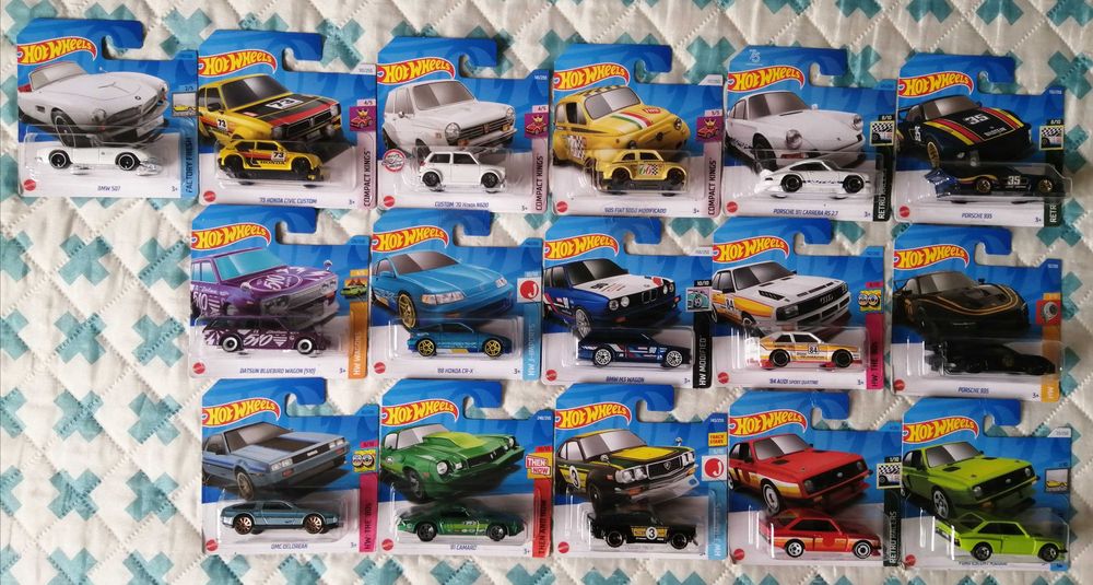 Hot wheels novos