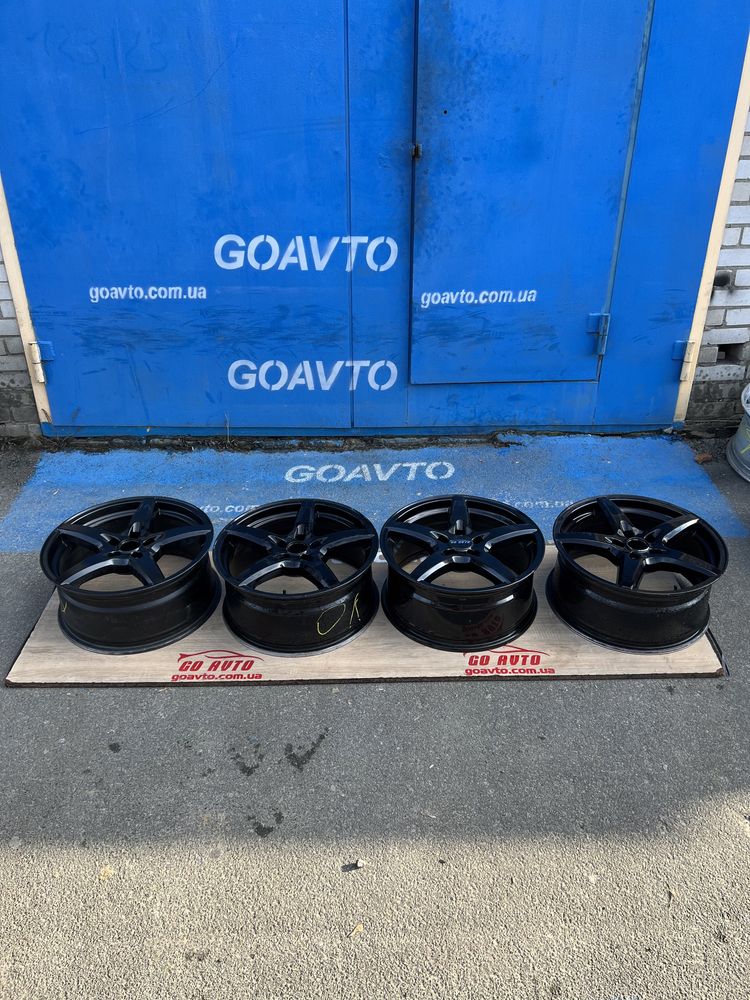 Goauto диски Dezent Germany 5/120 r18 et40 8j dia72.6 чорні