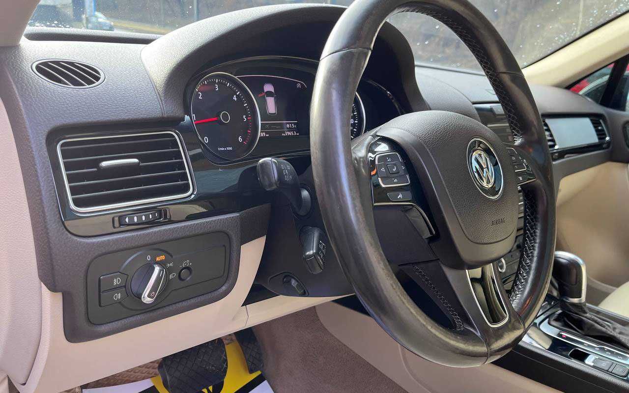 Volkswagen Touareg 2011